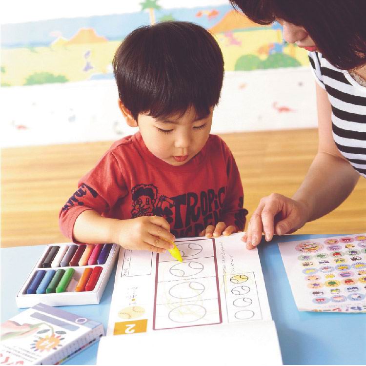 KUMON 三角顏色蠟筆 [14色] KU10 04